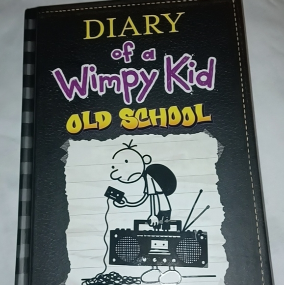 DIARY OF A WIMPY KID OLD SCHOOL BOOK - Picture 1 of 2